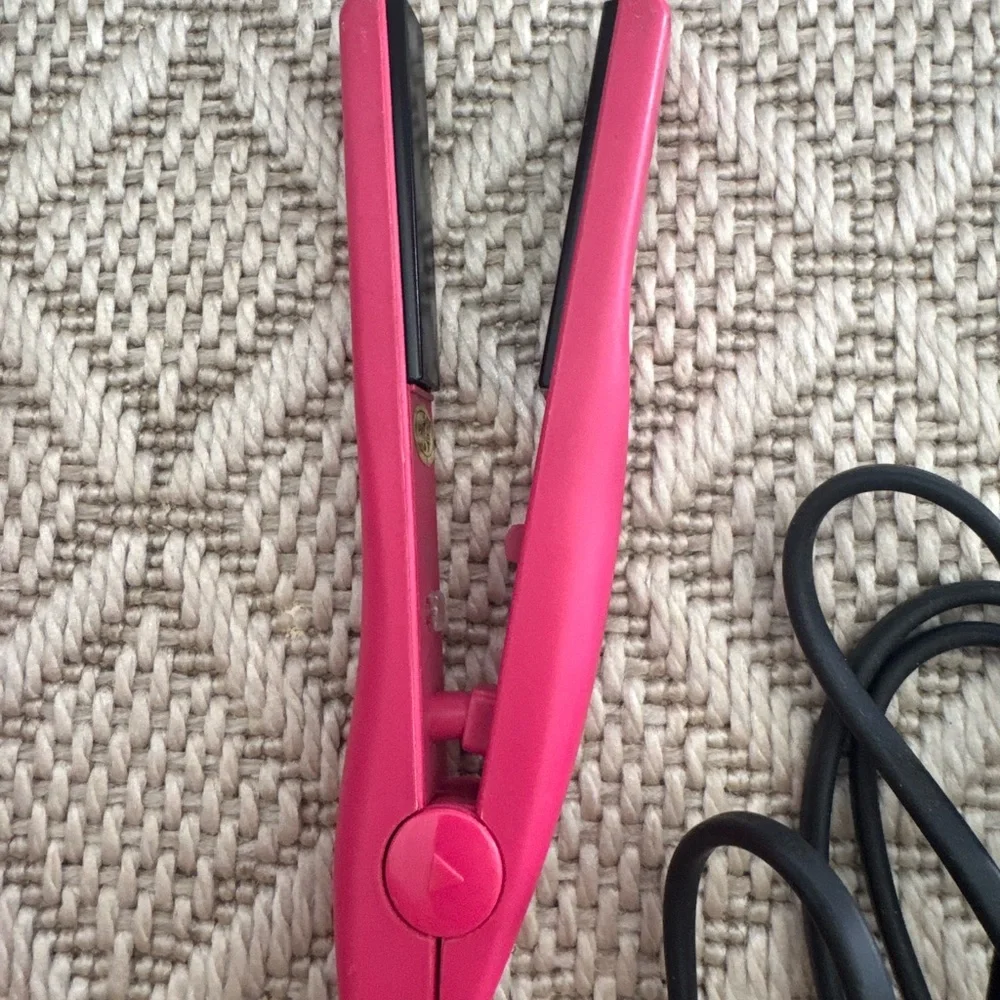 NuMe original curling wand 1” and mini flat iron